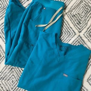 Teal scrub set
